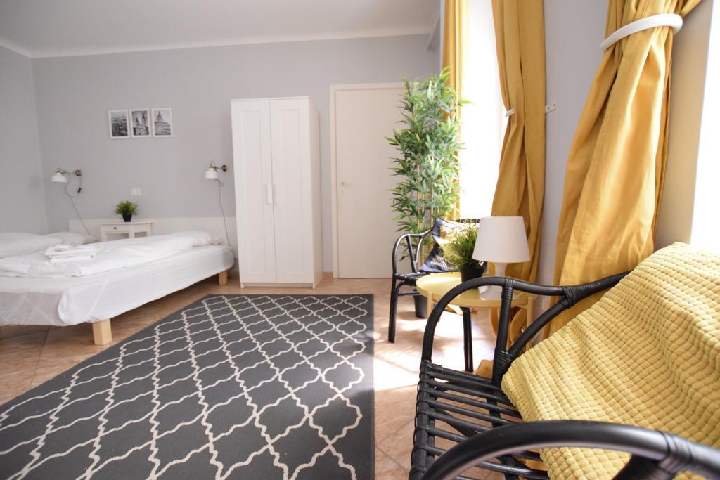 Budget Apartment By Hi5 - Revai Koz Budapest Exterior photo